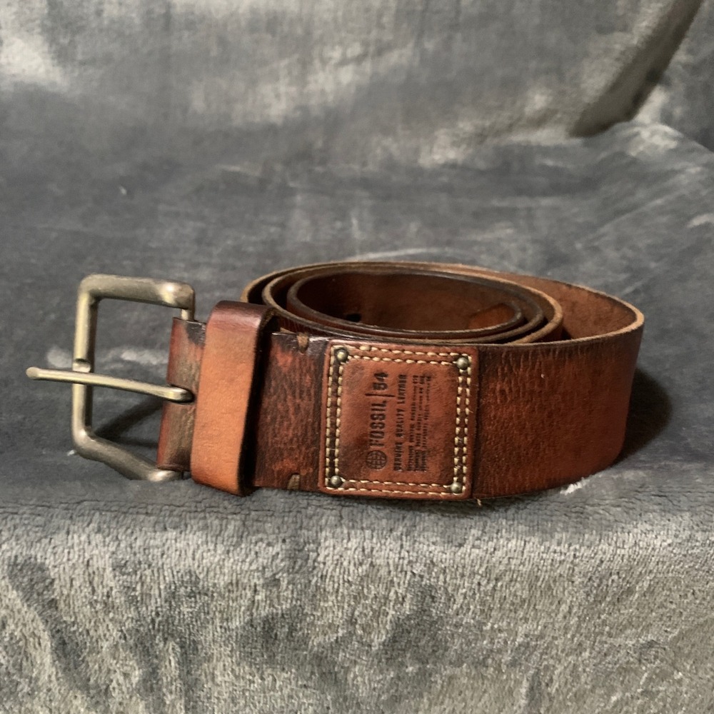 Fossil 54 Belt Mens 90/36 Fossil Brown Distressed Leather 2" Wide Logo